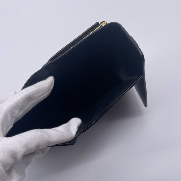 Celine - Picture 9 of 11